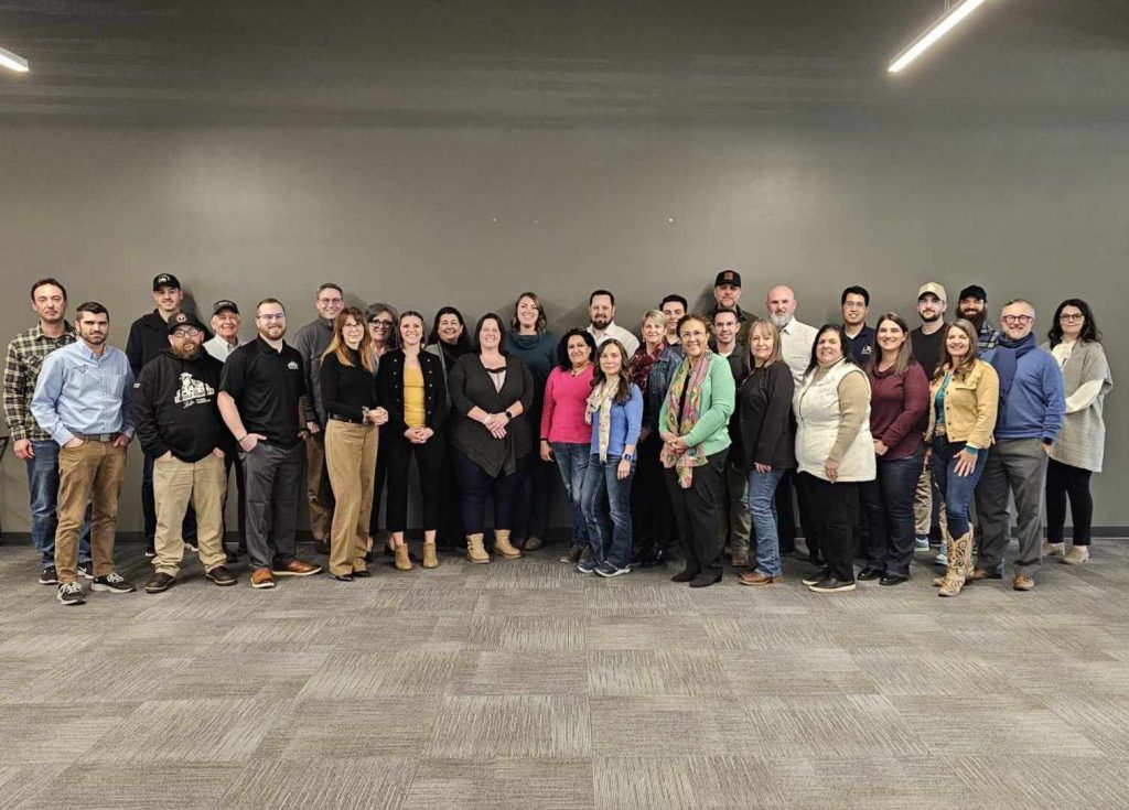 Wide shot of event members at mastermind connect event